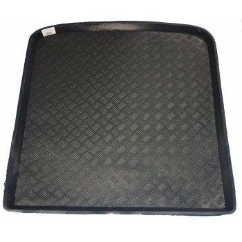 Audi A4 B9 Avant (2015 - current) boot protector