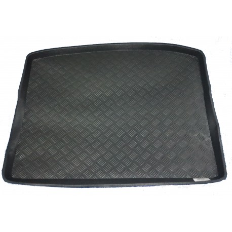 BMW 2 Series F46 5 seats (2015 - current) boot protector