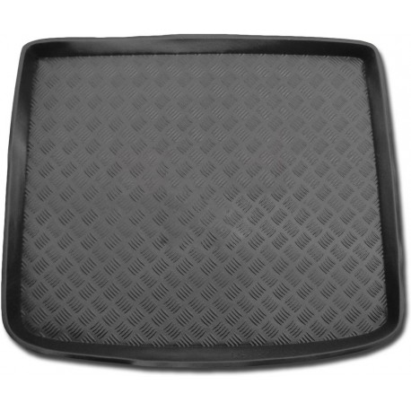 Mercedes Class B T245 boot protector