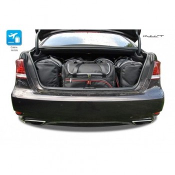 Tailored suitcase kit for Lexus LS