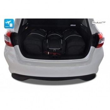 Tailored suitcase kit for Nissan Pulsar