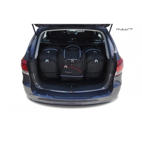 Tailored suitcase kit for Chevrolet Cruze touring