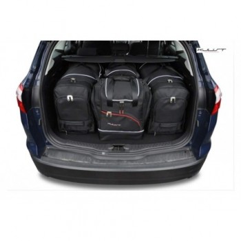 Tailored suitcase kit for Ford Focus MK3 touring (2011 - 2018)