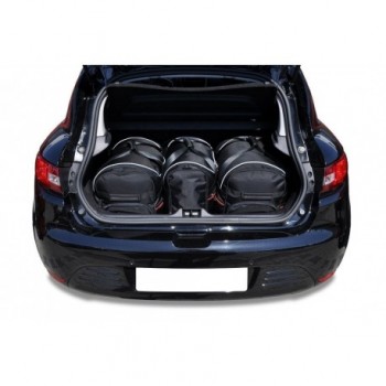 Tailored suitcase kit for Renault Clio (2012 - 2016)