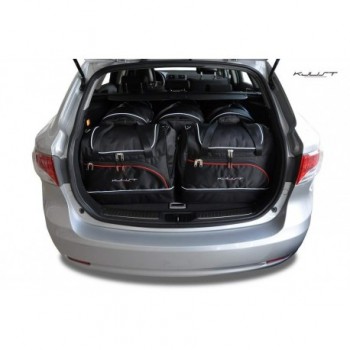 Kit uitgerust bagage voor Toyota Avensis Touring Sports (2009 - 2012)