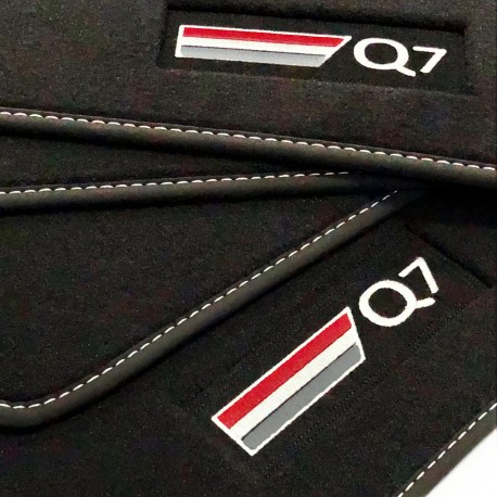 Audi Q7 4M 5 seats (2015 - current) Velour logo car mats