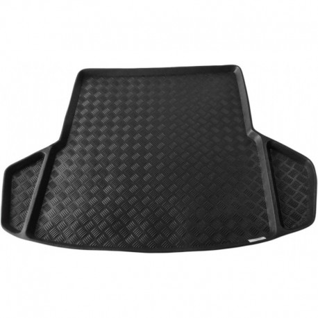 Toyota Avensis touring Sports (2012 - current) boot protector