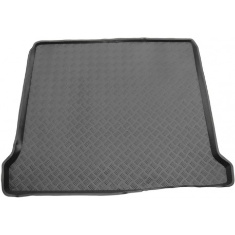 Chrysler Voyager boot protector