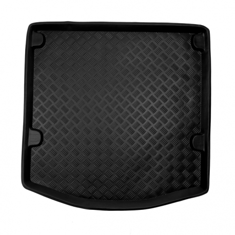 Ford Focus MK3 Sedán (2011 - 2018) boot protector