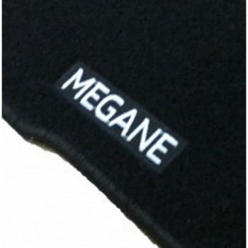 Custom-made Renault Megane E-Tech Eléctrico (2023 - ) floor mats with embroidered logo