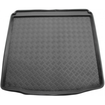 Chevrolet Cruze boot protector