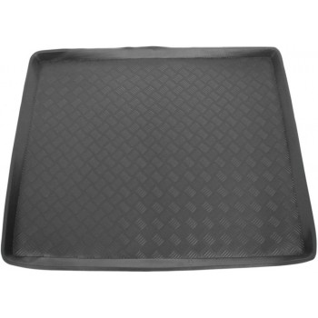 Jeep Commander boot protector