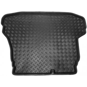 Kia Magentis boot protector