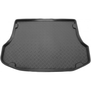 Kia Sorento (2002 - 2006) boot protector