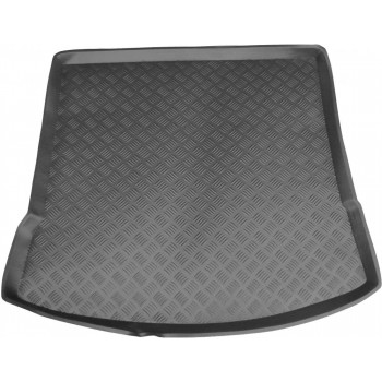 Mazda 5 boot protector