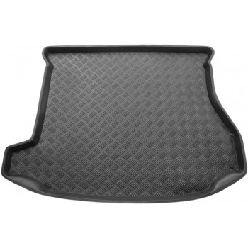 Mazda Premacy boot protector