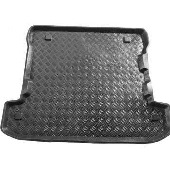 Mitsubishi Pajero / Montero (2006 - current) boot protector