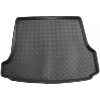 Opel Frontera boot protector