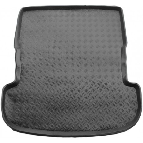 Toyota Avensis Verso boot protector