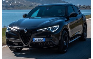 Alfa romeo stelvio shop rubber floor mats