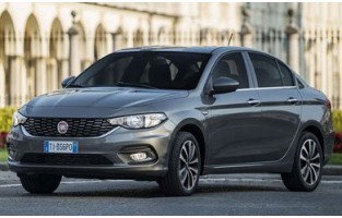 Fiat Tipo Sedán (2016 - current) boot protector