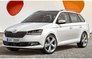 Vloermatten Skoda Fabia Combi (2015-2021) logo Hybride