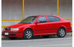 Vloermatten Skoda Octavia Hatchback (2000 - 2004) Rubber