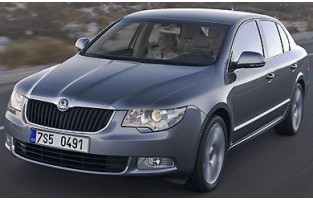 Floor mats Skoda Superb (2008 - 2015) logo Hybrid