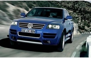 Volkswagen Touareg (2003 - 2010) tailored logo car mats