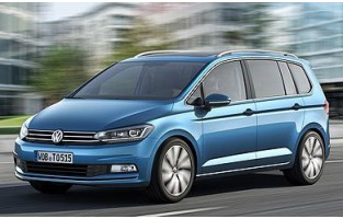 Volkswagen Touran (2015 - current) Personalizadas car mats personalised to your taste