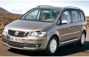 Volkswagen Touran (2006 - 2015) premium car mats