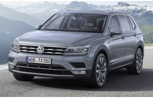 Volkswagen Tiguan Allspace (2018 - actualidad) Velour car mats