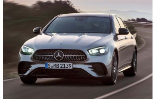 Op maat gemaakte Mercedes Clase E W214 (2023 - ) automatten met geborduurd logo