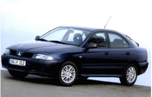 Emmer stam Mitsubishi Carisma